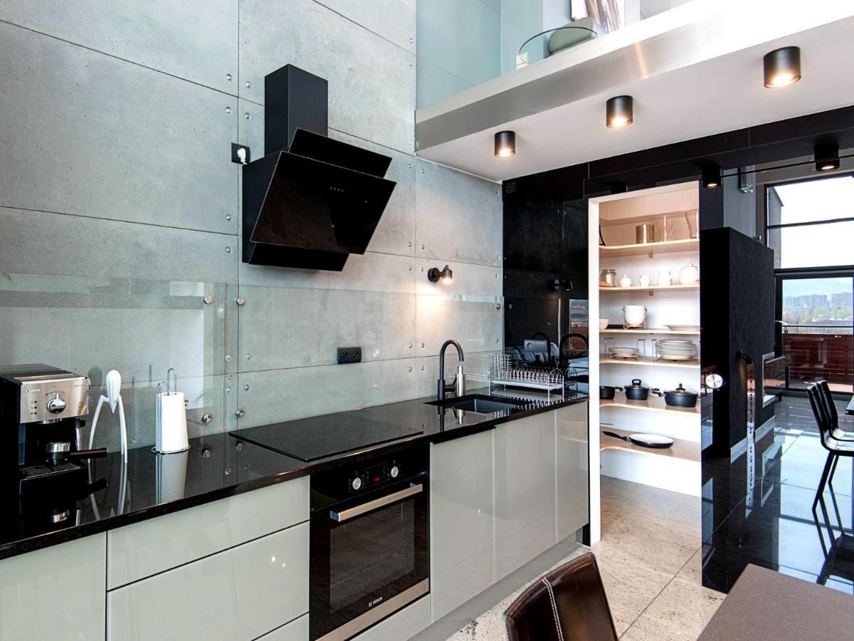 Mlynska 8 Apartament Z Prywatnym Basenem บีเอสโก-เบียวา ภายนอก รูปภาพ