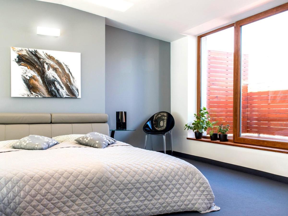 Mlynska 8 Apartament Z Prywatnym Basenem บีเอสโก-เบียวา ภายนอก รูปภาพ