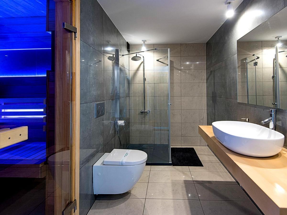 Mlynska 8 Apartament Z Prywatnym Basenem บีเอสโก-เบียวา ภายนอก รูปภาพ