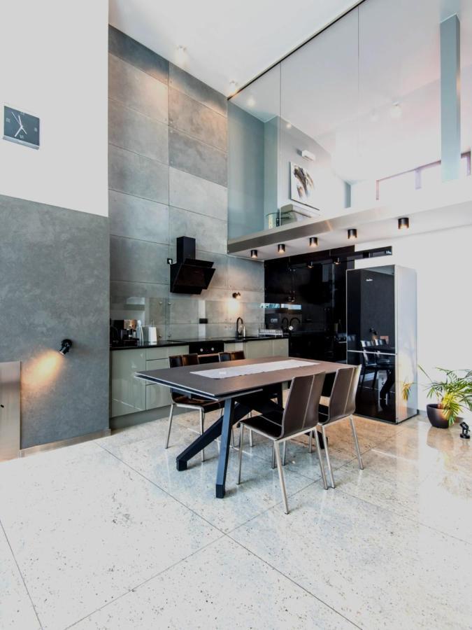 Mlynska 8 Apartament Z Prywatnym Basenem บีเอสโก-เบียวา ภายนอก รูปภาพ